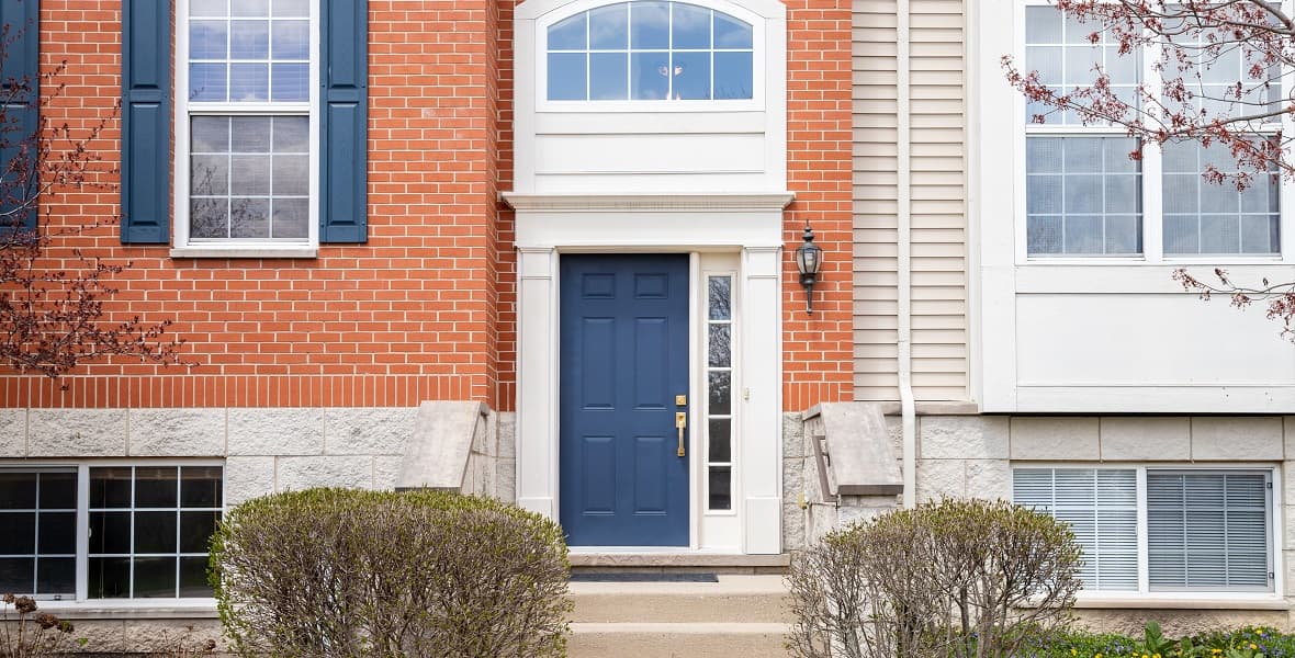 Стандартные и нестандартные размеры входных дверей